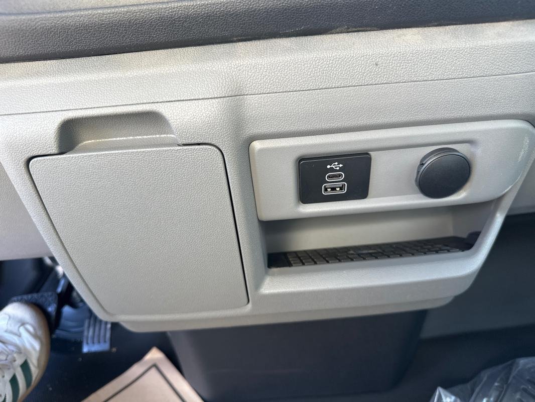 Ford Transit Custom - Photo 25
