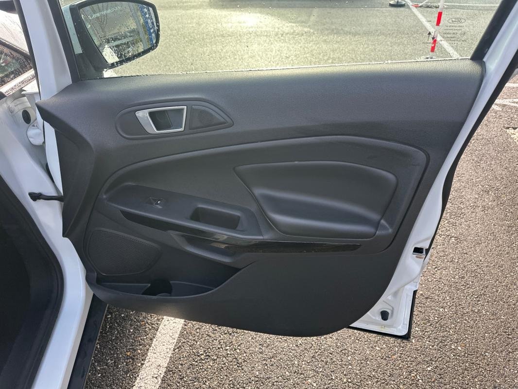 Ford EcoSport - Photo 12