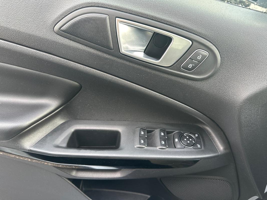 Ford EcoSport - Photo 29