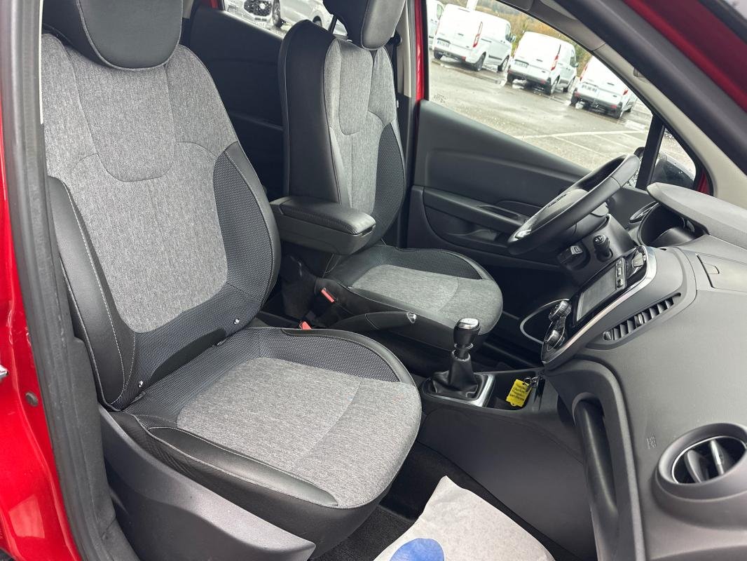 Renault Captur - Photo 11