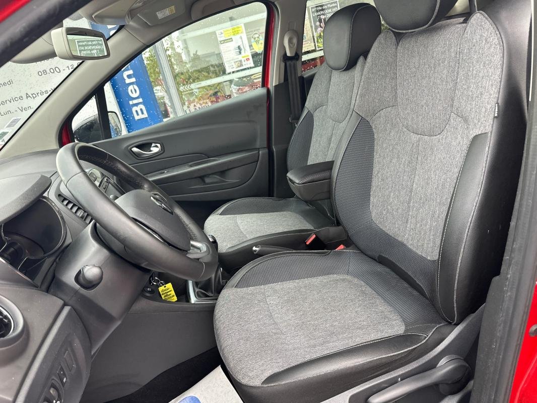 Renault Captur - Photo 16