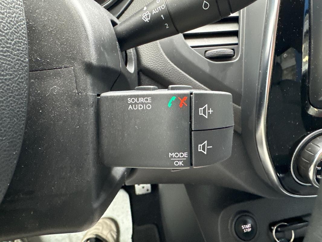 Renault Captur - Photo 24
