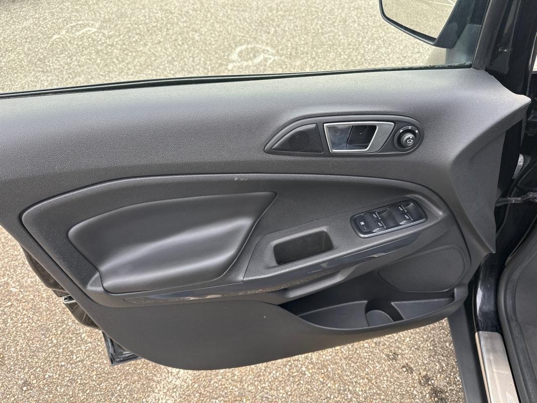 Ford EcoSport - Photo 15