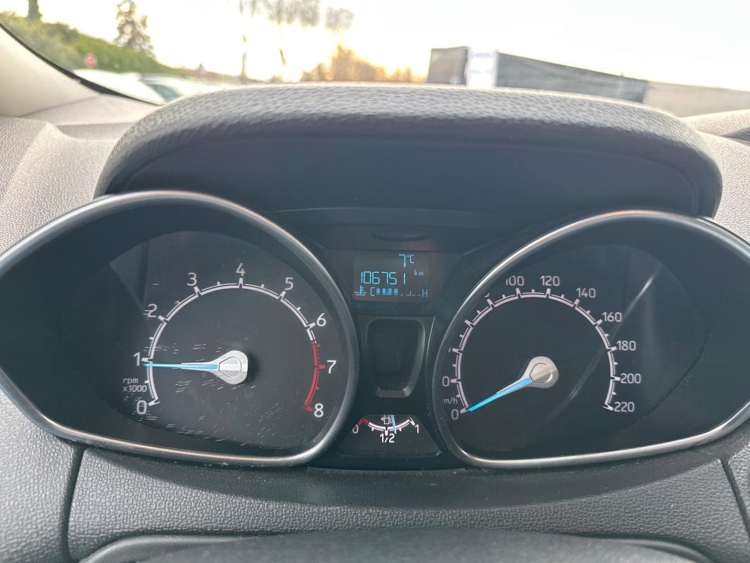 Ford EcoSport - Photo 22