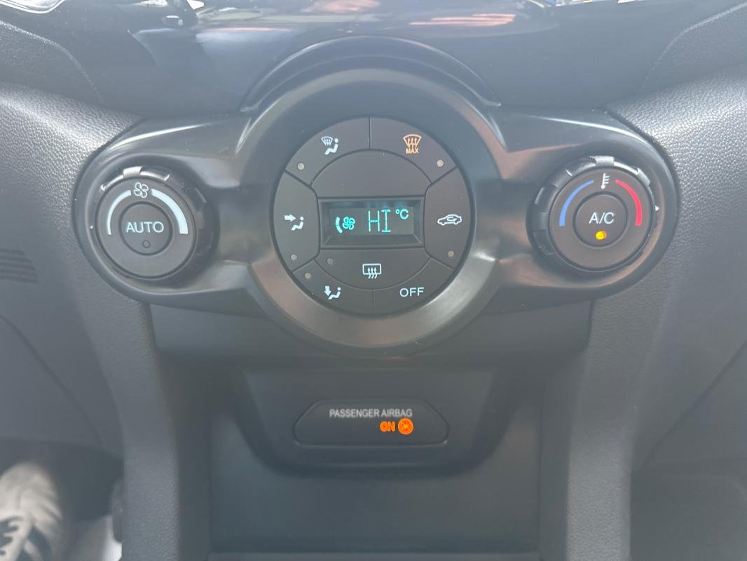 Ford EcoSport - Photo 27