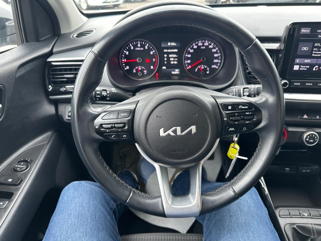 Kia Stonic - Photo 19