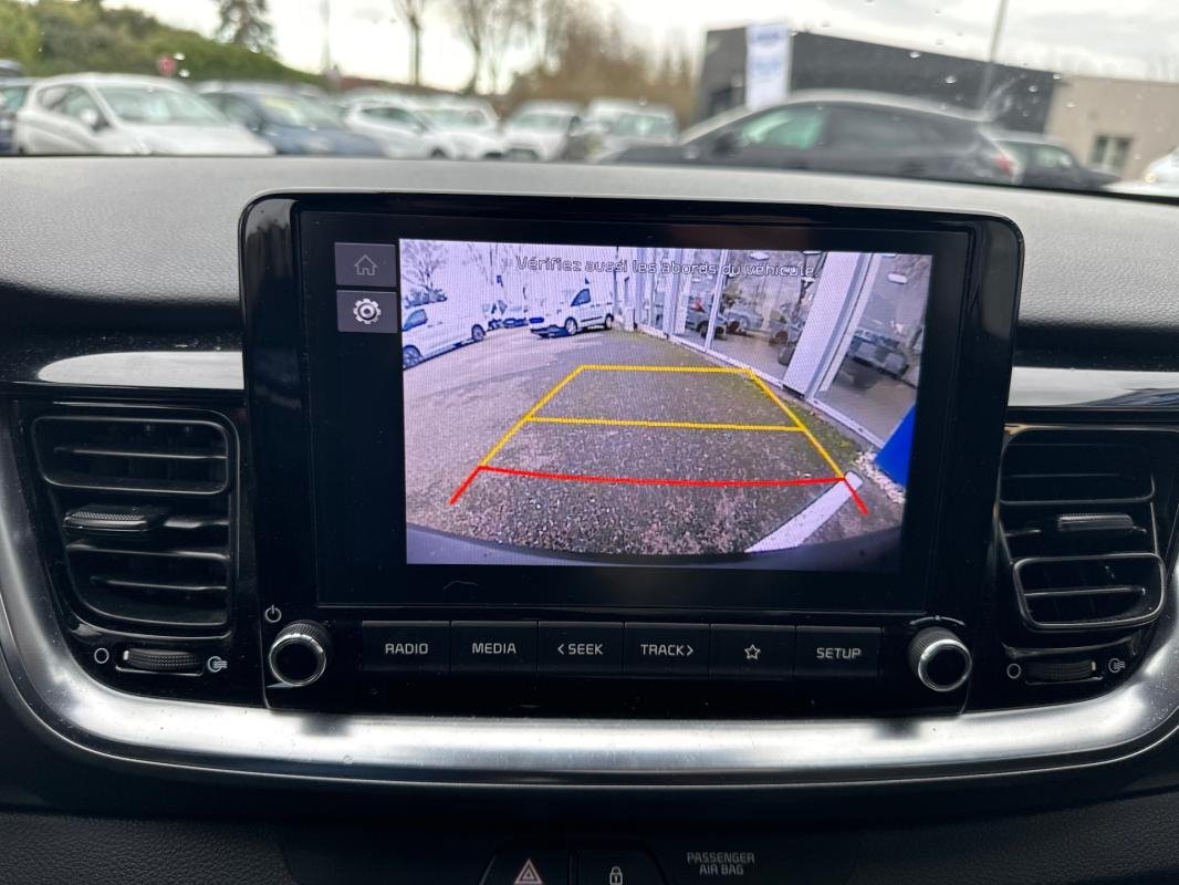 Kia Stonic - Photo 26
