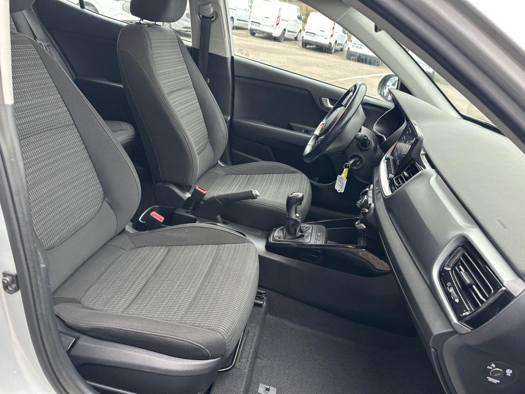 Kia Stonic - Photo 10