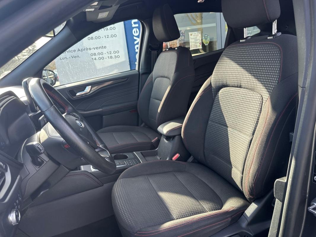 Ford Kuga - Photo 15