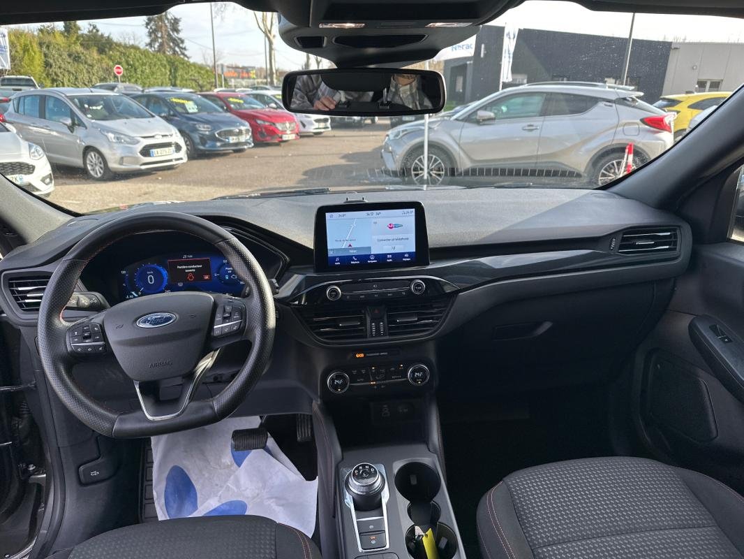 Ford Kuga - Photo 18