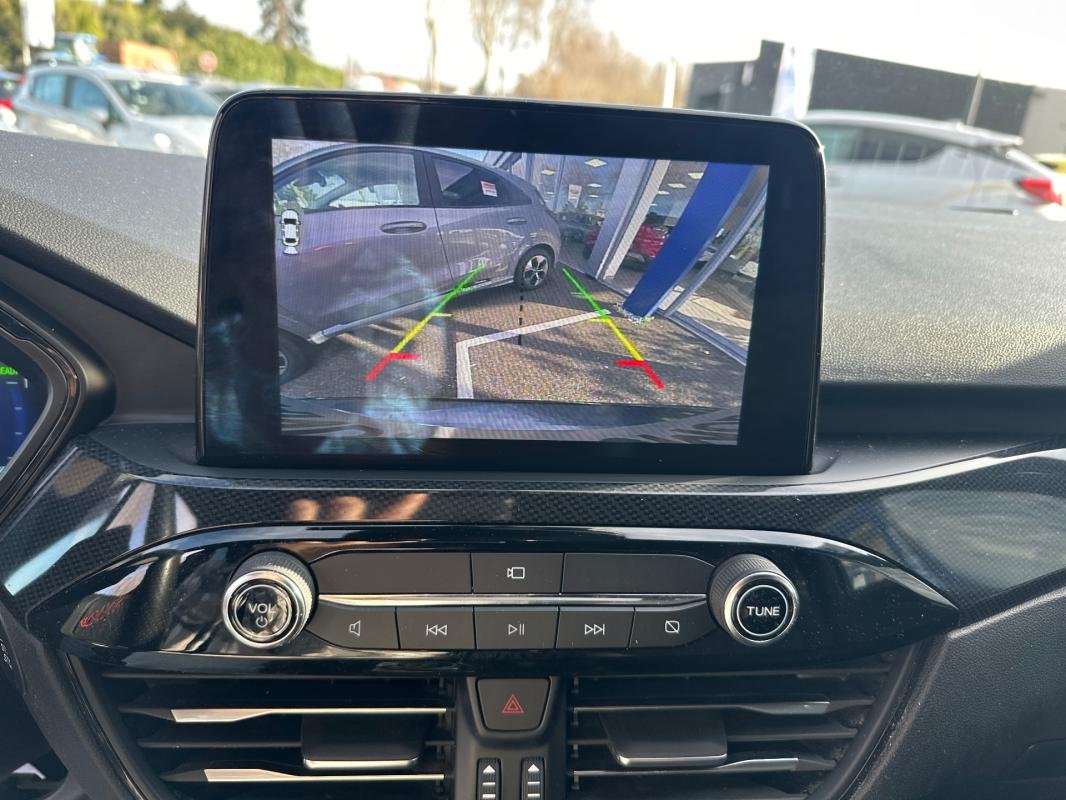 Ford Kuga - Photo 27