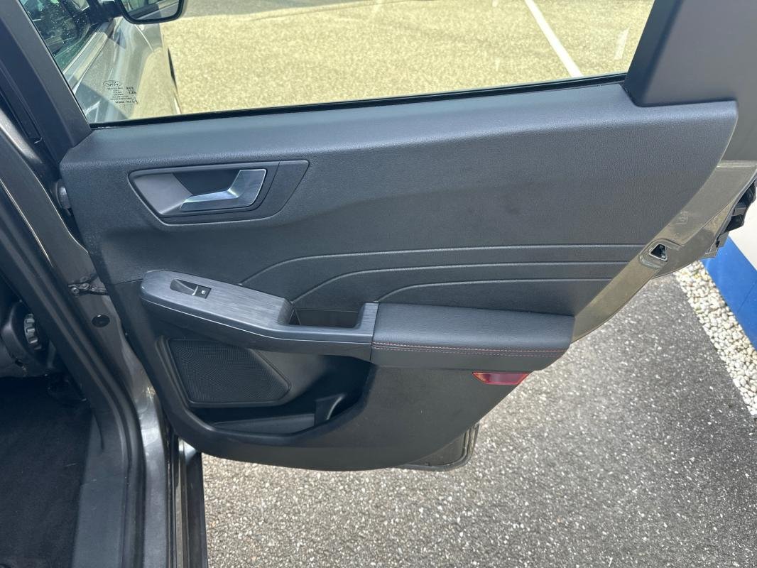 Ford Kuga - Photo 9
