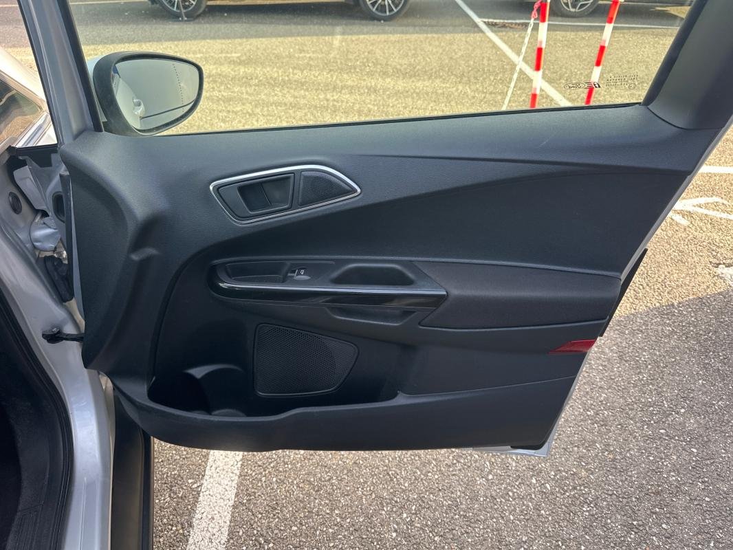 Ford B-Max - Photo 12