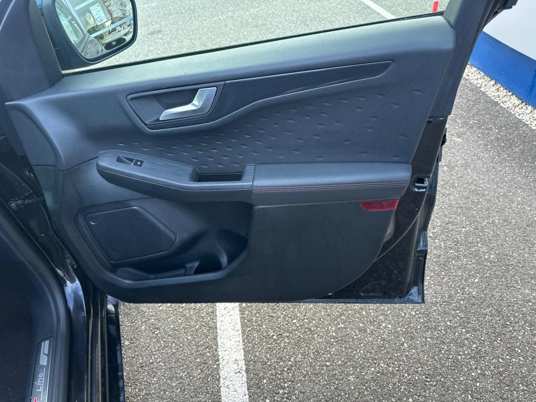 Ford Kuga - Photo 15