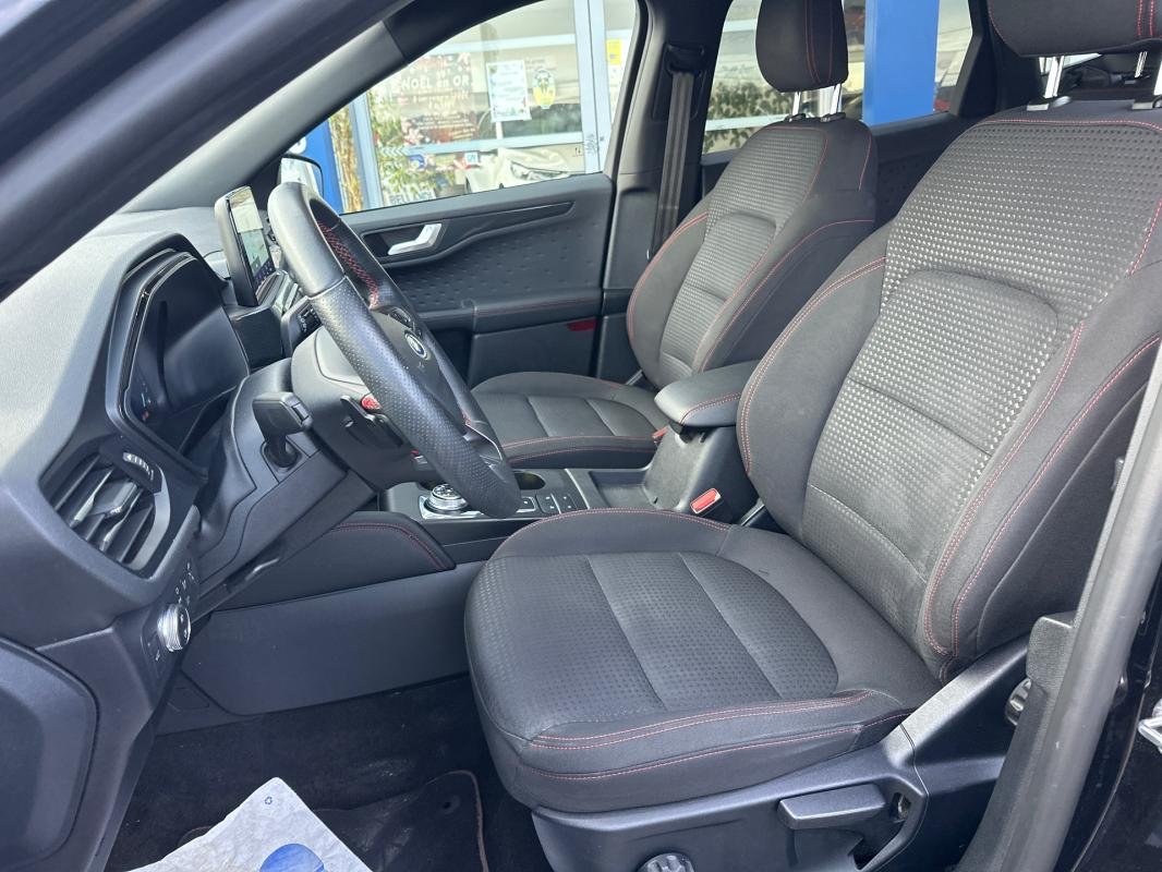 Ford Kuga - Photo 18