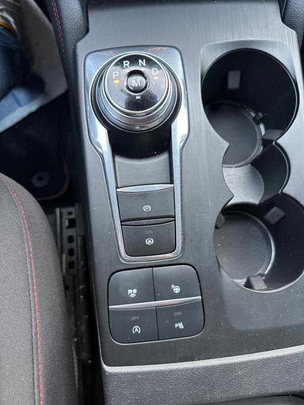 Ford Kuga - Photo 32