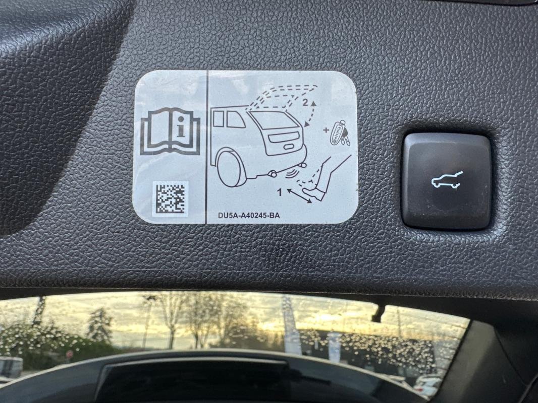 Ford Kuga - Photo 10