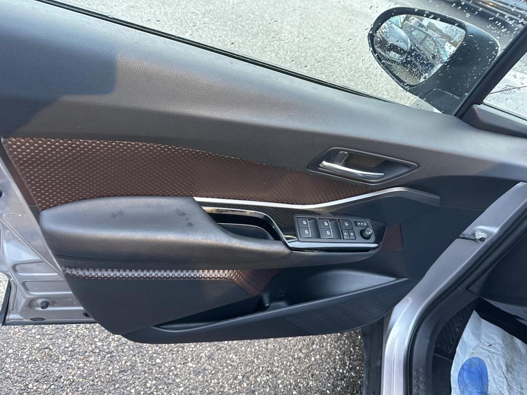 Toyota C-HR - Photo 17