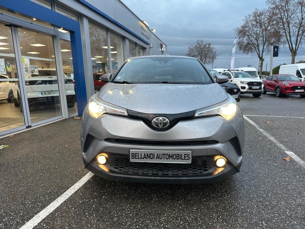 Toyota C-HR - Photo 2