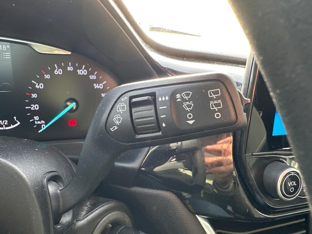 Ford Fiesta - Photo 20