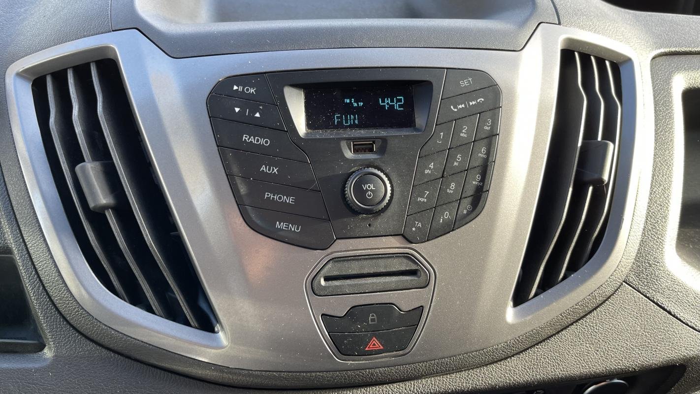 Ford Transit - Photo 16