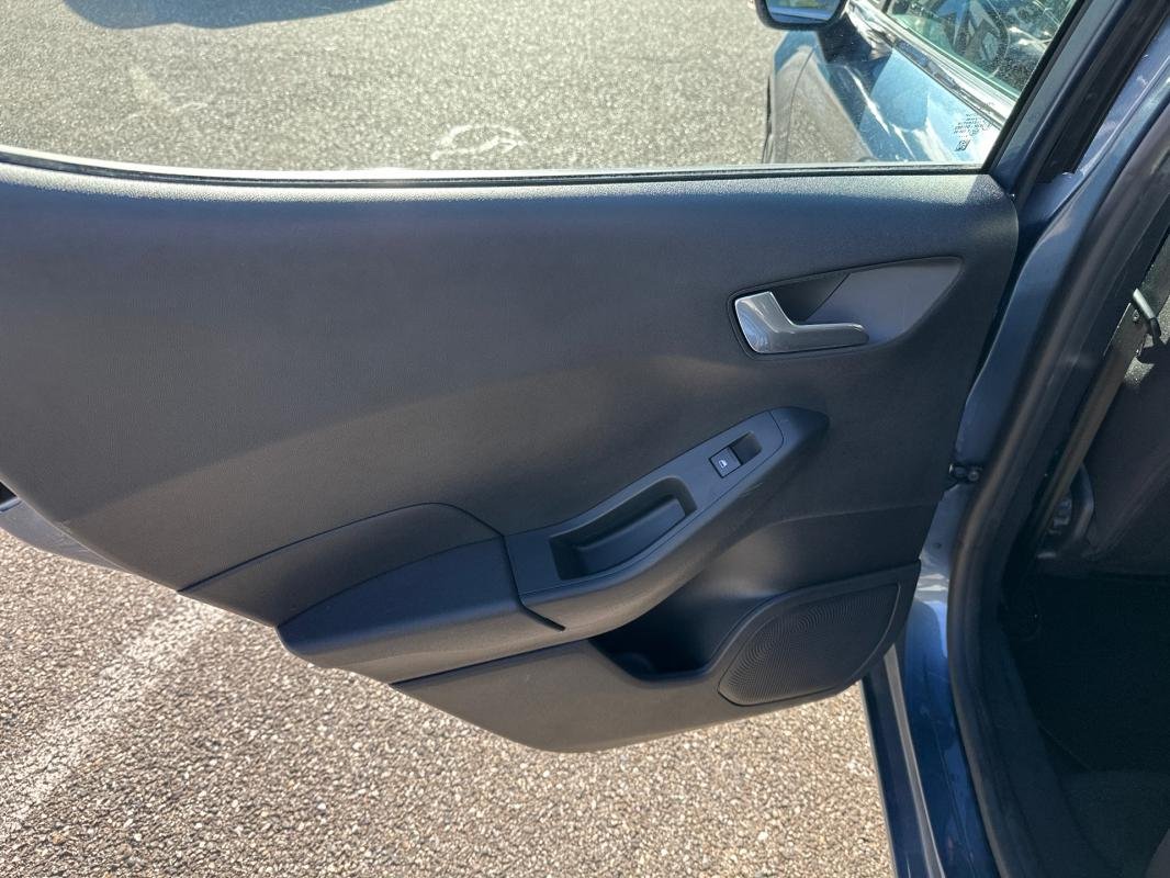 Ford Fiesta - Photo 15