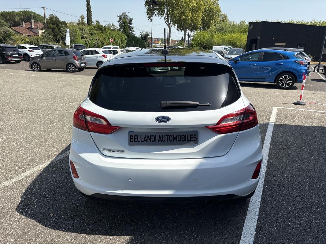 Ford Fiesta - Photo 7
