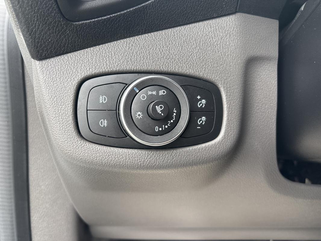Ford Transit Connect - Photo 14
