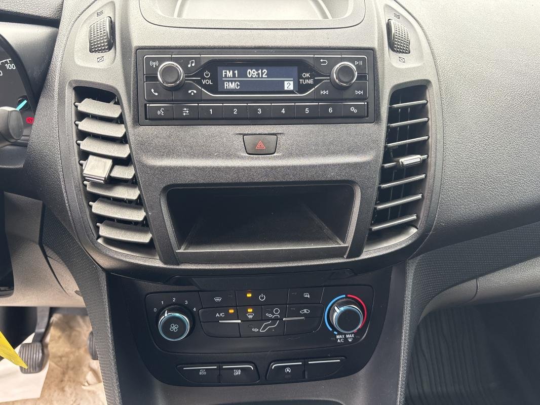 Ford Transit Connect - Photo 15