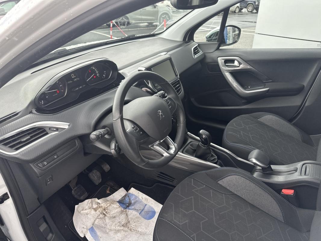 Peugeot 2008 - Photo 14