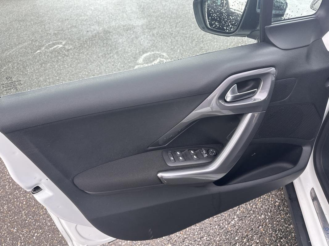 Peugeot 2008 - Photo 15