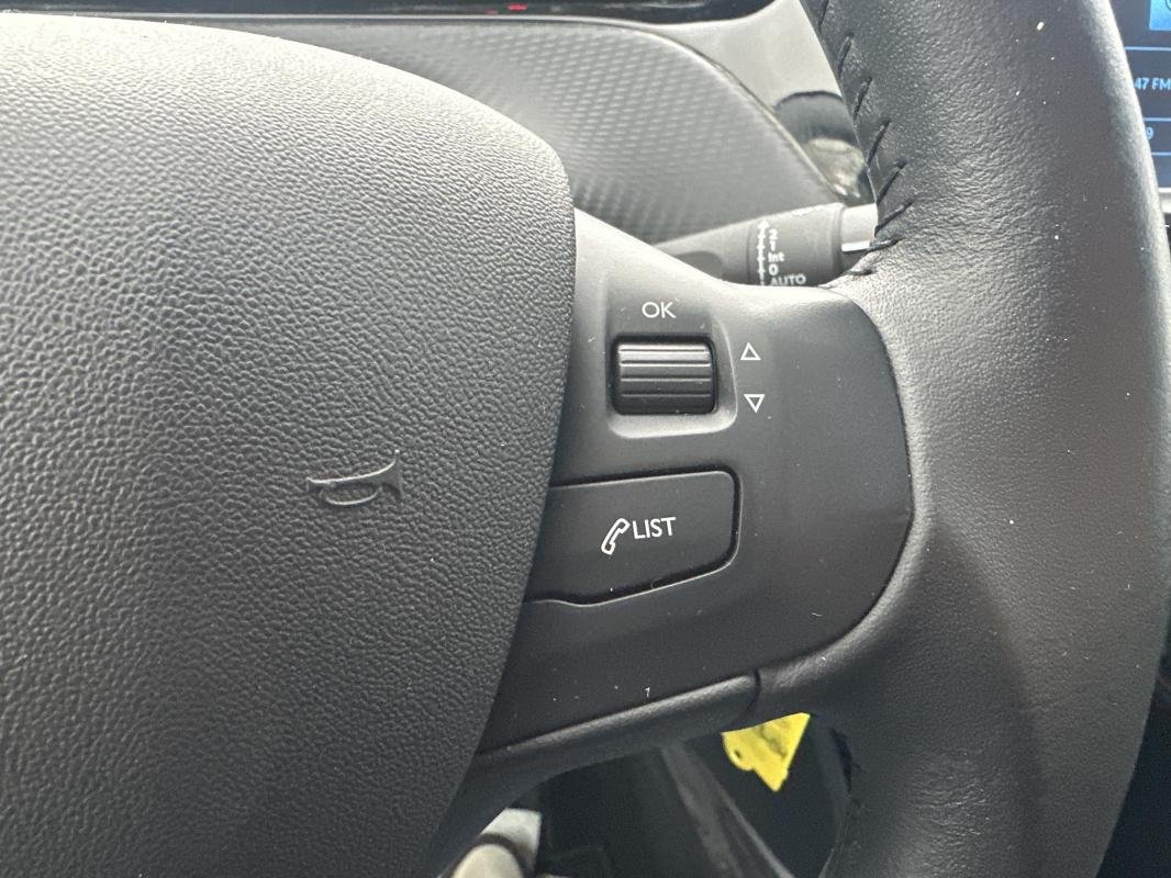 Peugeot 2008 - Photo 18