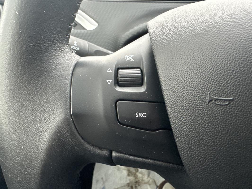 Peugeot 2008 - Photo 19