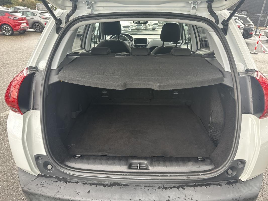 Peugeot 2008 - Photo 6