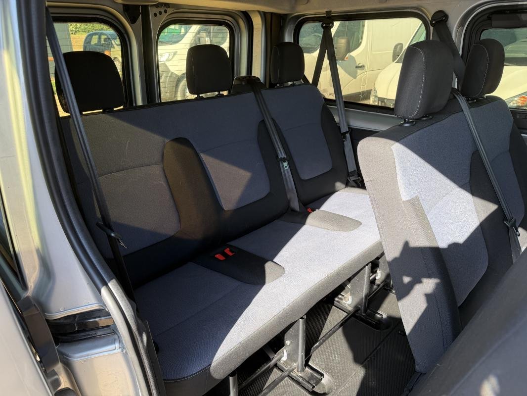 Opel Vivaro - Photo 26