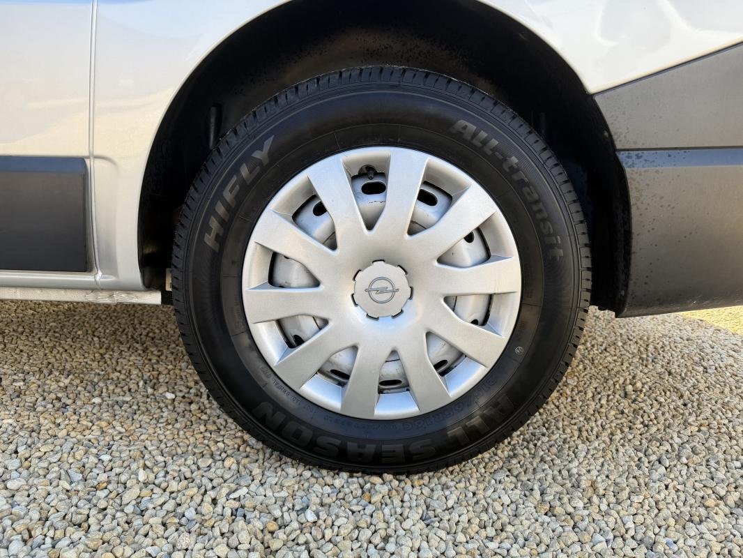 Opel Vivaro - Photo 9