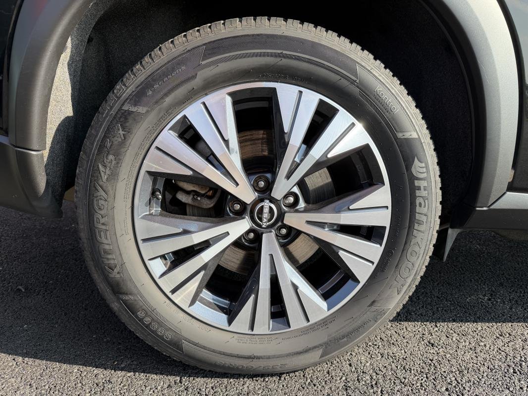 Nissan X-Trail - Photo 11