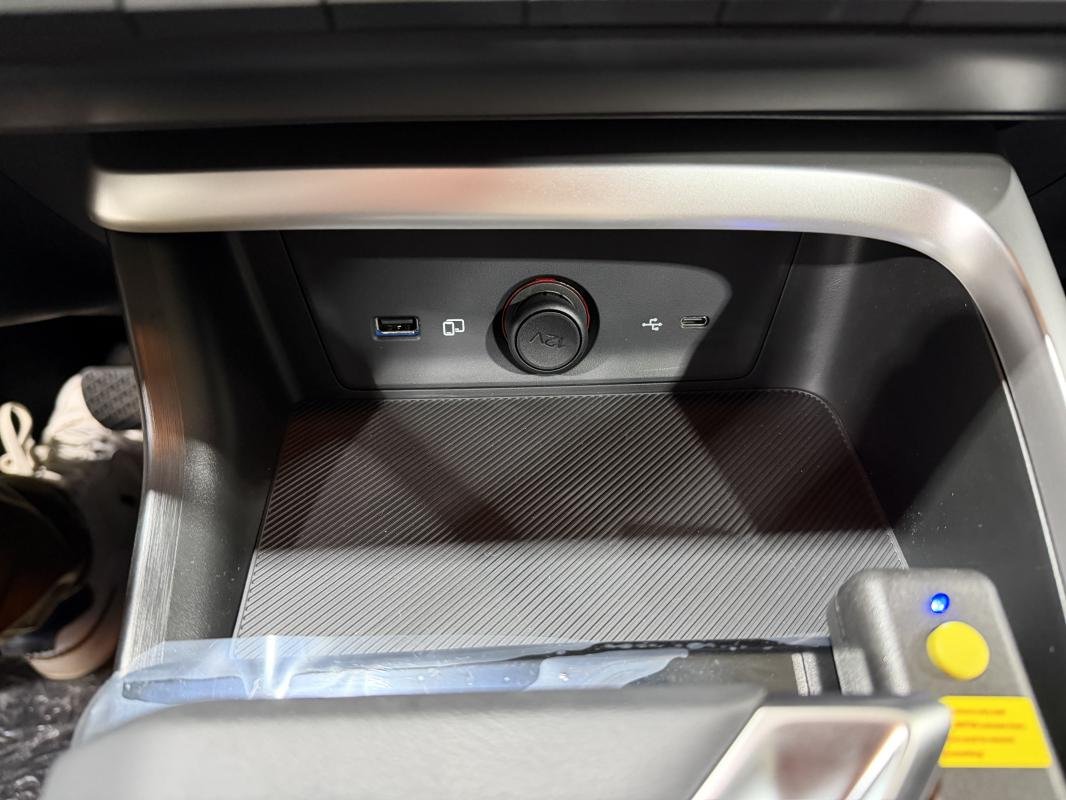 MG ZS - Photo 25