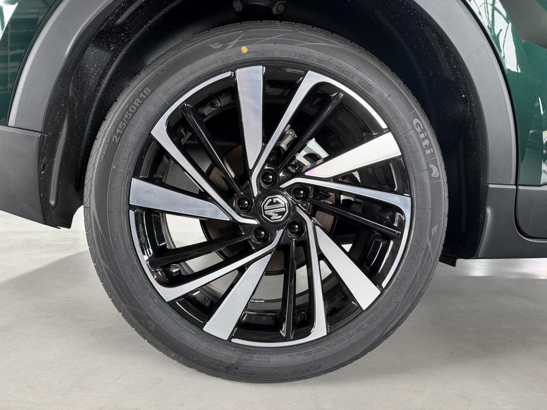 MG ZS - Photo 8
