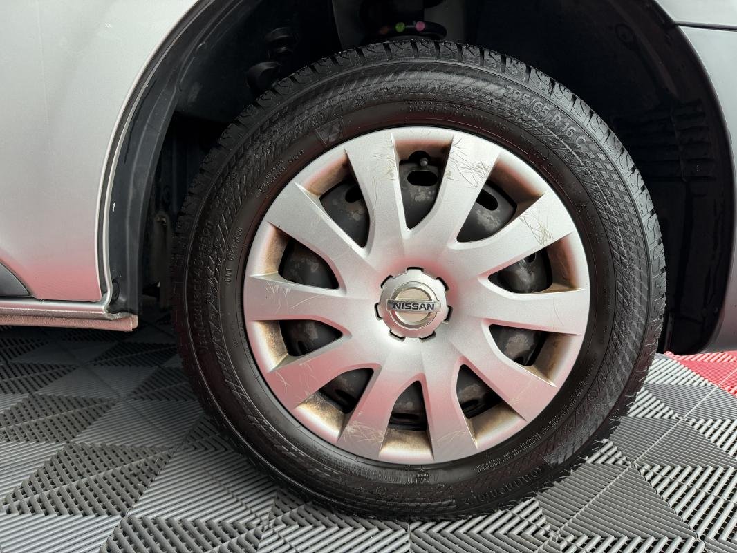 Nissan NV300 - Photo 11