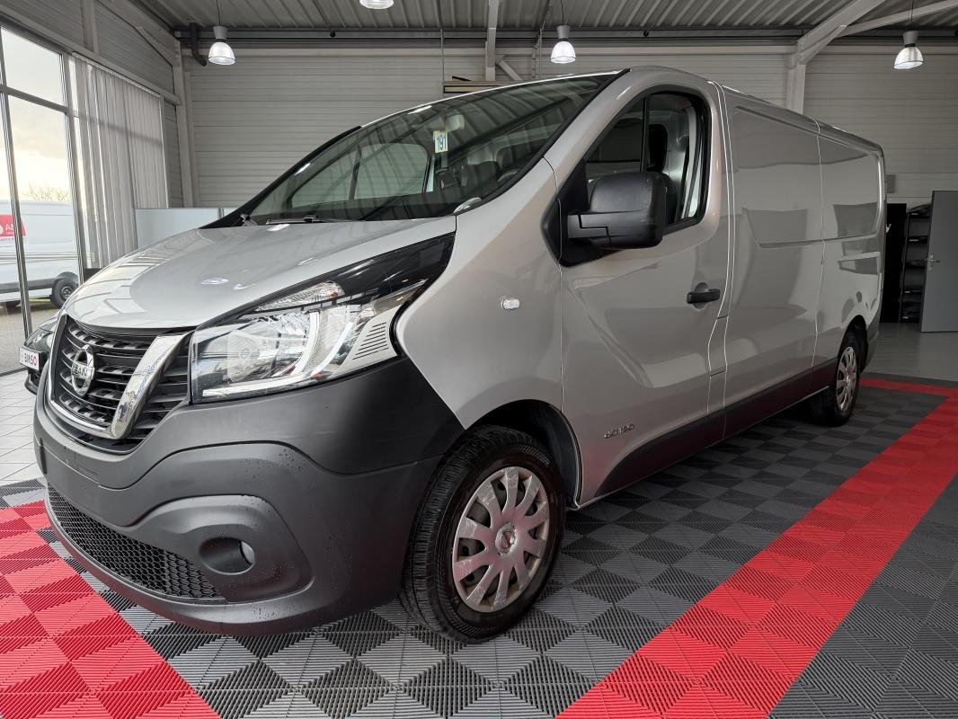 Nissan NV300 - Photo 2