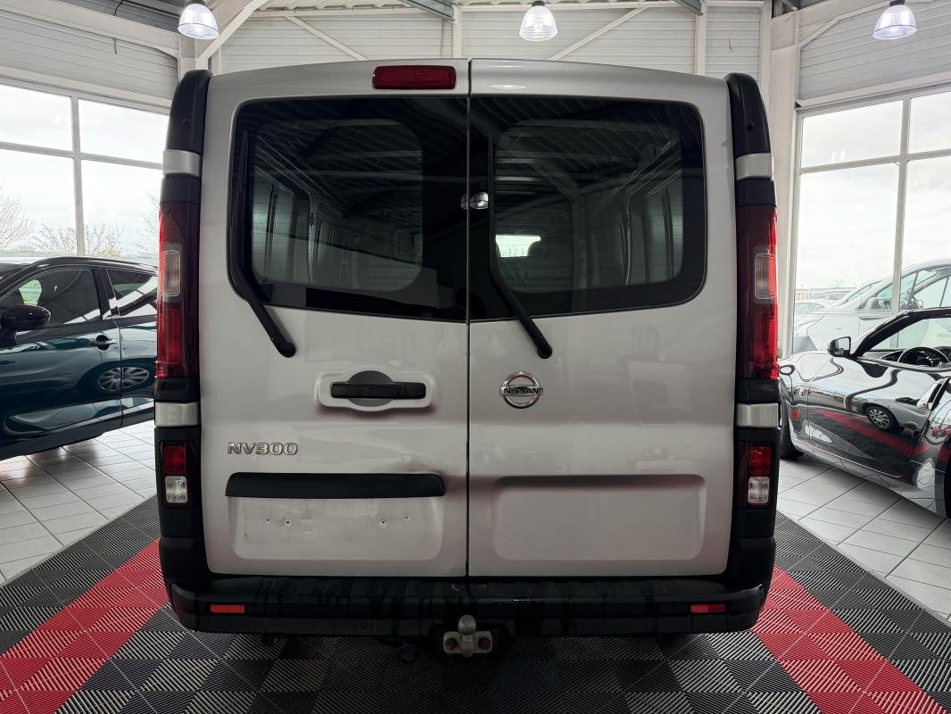 Nissan NV300 - Photo 6