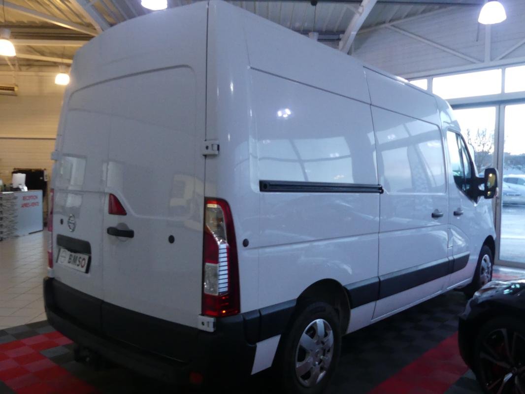 Nissan NV400 - Photo 5