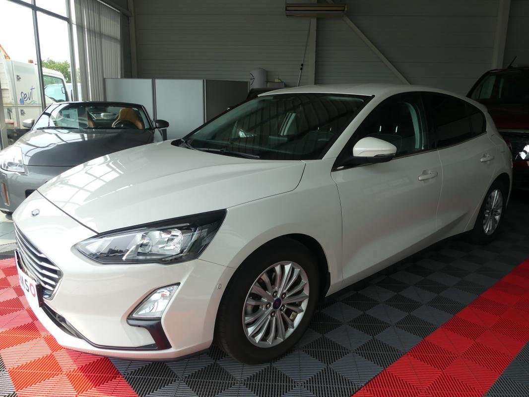 Ford Focus - Photo 1