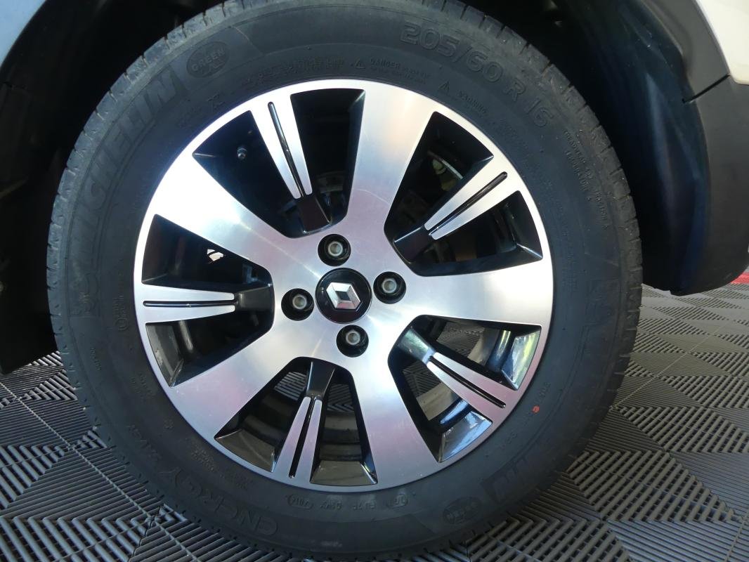 Renault Captur - Photo 11