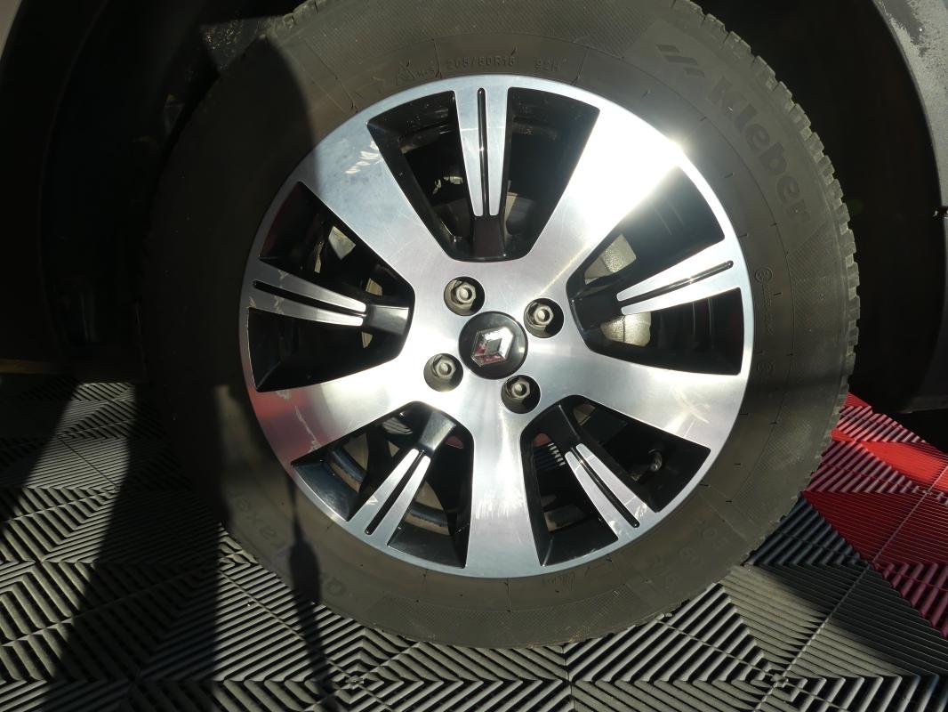 Renault Captur - Photo 10