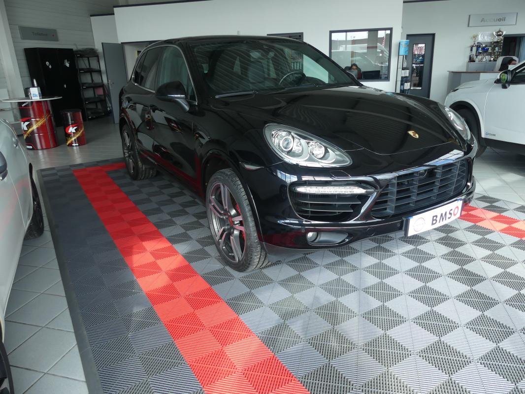 Porsche Cayenne - Photo 3