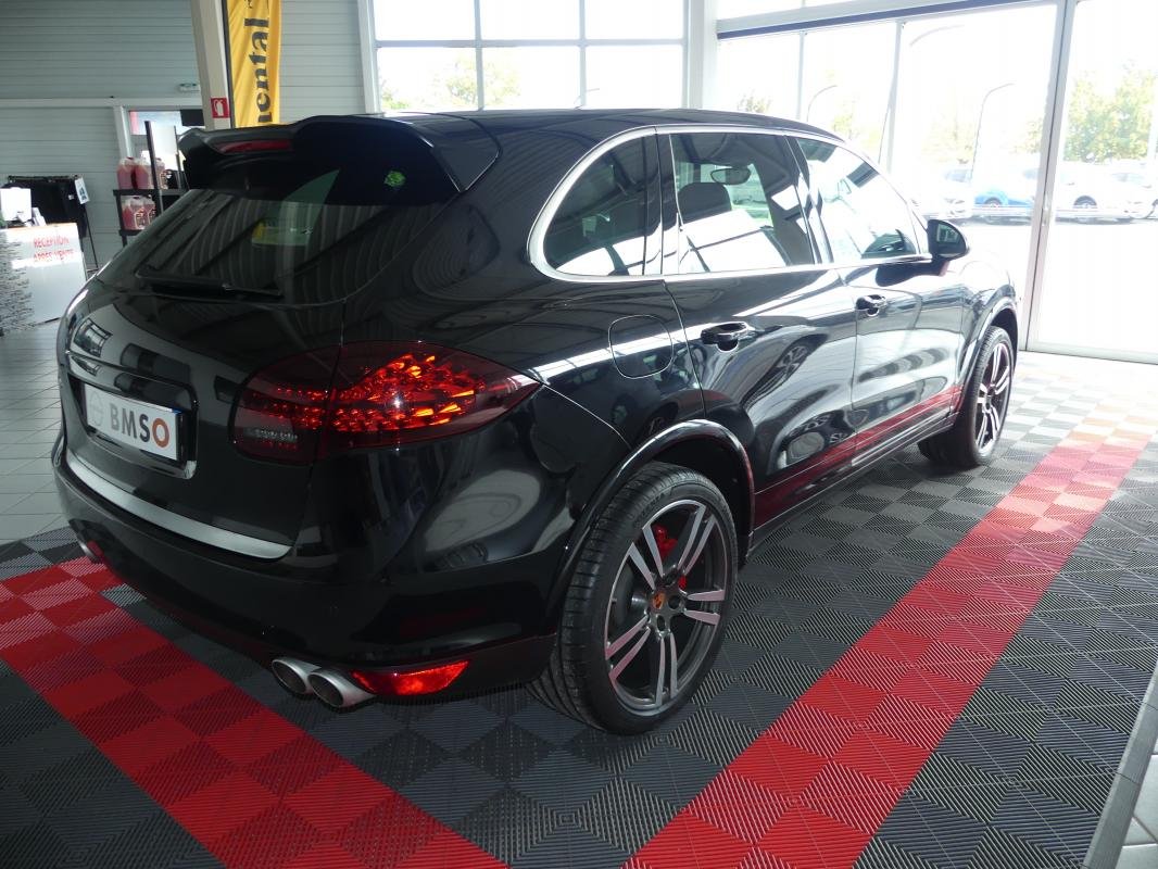 Porsche Cayenne - Photo 4