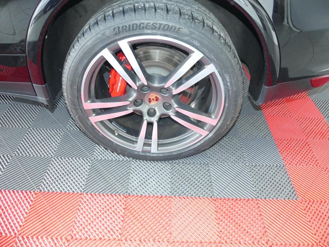 Porsche Cayenne - Photo 9