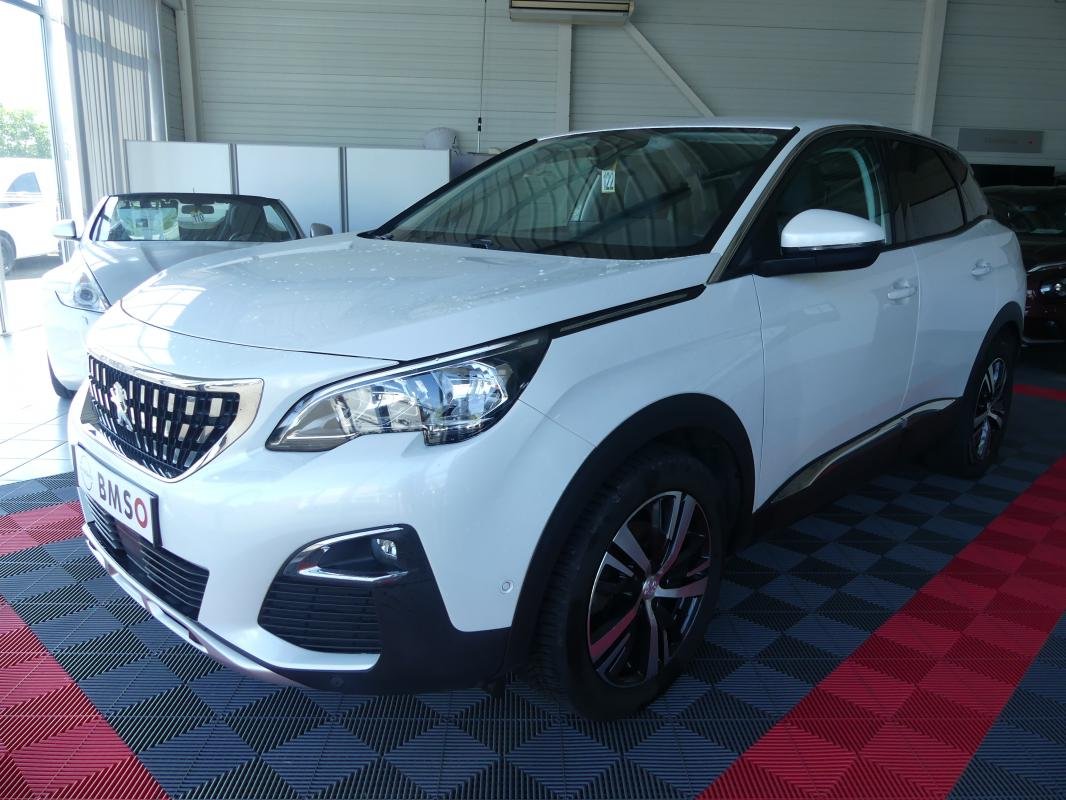 Peugeot 3008 - Photo 1
